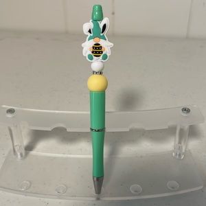Easter Gnome Pen